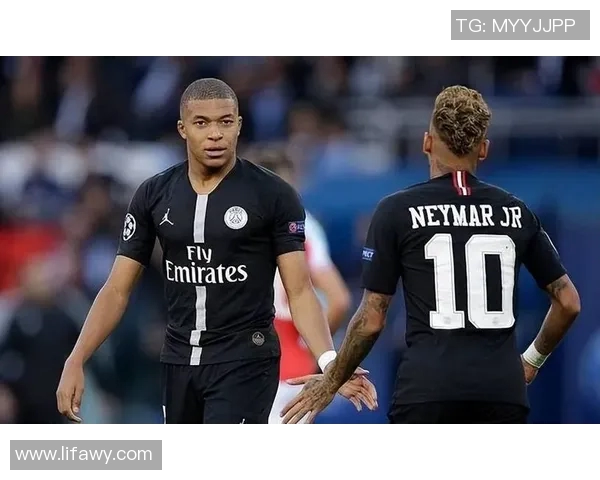 欧冠激战皇马与拜仁下半场精彩回顾与战术分析